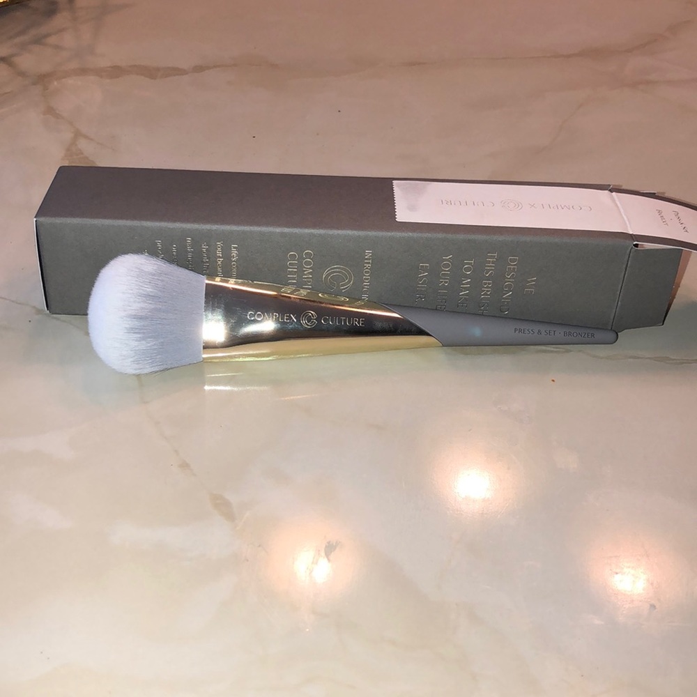 Never used bronzer brush